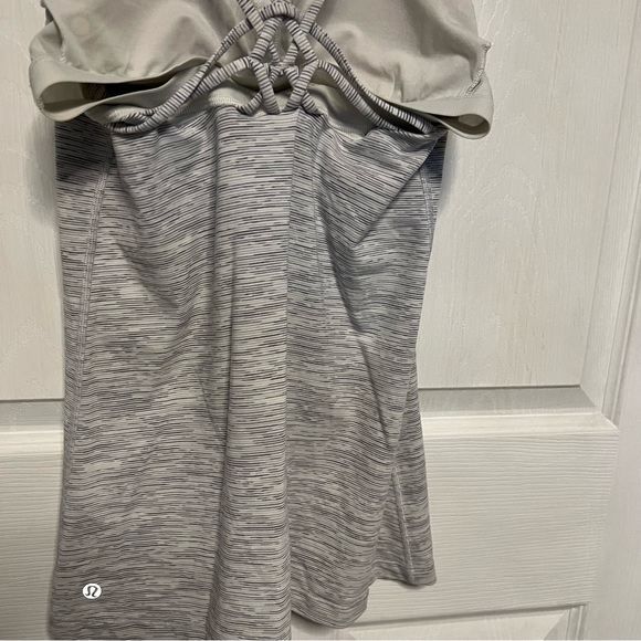 5/$100 Lululemon Grey/White Tank - Picture 4 of 5